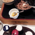 アイリス - キノコの惣菜と、納豆