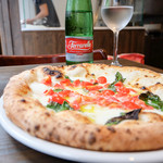 ピッツェリアオンダ - 