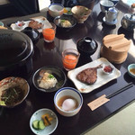 清力旅館 - 朝ごはんももりもり！鯛の漬けが、白飯にもお茶漬けにもよく合って、ごはん三杯いけました。笑