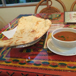 ロイヤルインドレストラン 成東店 - マトンカレーとプレーンナン