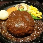 札幌牛亭 - 200グラムミディアムレア