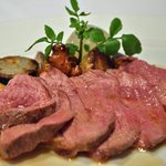 ル　ピニョン - シャラン産鴨の胸肉のロース