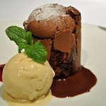 ル　ピニョン - フォンダンショコラとルバーブのアイス