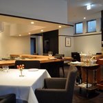 ル　ピニョン - オープンキッチンでリビングっぽい