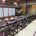 料亭 金鍋 - ２Ｆ奥の広間でした♪