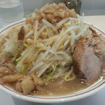 ラーメン荘 歴史を刻め - 麺350ｇ野菜と脂まし