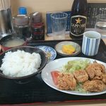 食堂 とら吉 - 唐揚げ定食