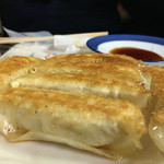 立ち飲みや 喜楽 - 焼き餃子