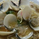 ふくろう - 追いはまぐり中華そば正油・1180円　大盛り・100円