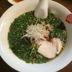 ラーメン･餃子 ハナウタ - 【2015年11月】秋限定の「薬膳ニラ中華ソバ＠800円。