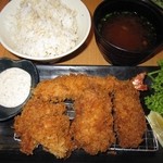 新宿さぼてん - 2015年の｢カキ人気定食｣1499円