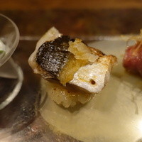 スダチ - カマス酒盗焼きおにぎり