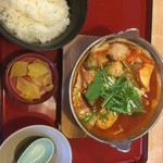 ジョイフル - 桜島鶏団子入りトマト鍋