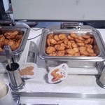 ケンタッキーフライドチキン　カーネルパフェビュッフェ台