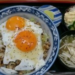 ハッピー食堂 - チャーシュー丼(税込み900円)