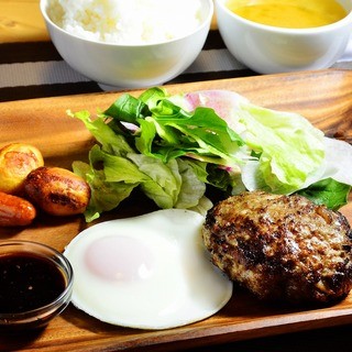 Open for lunch time♪