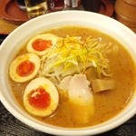 らぁ麺 おかむら - 冬季限定。味噌を知らない店主が作った味噌ラーメン