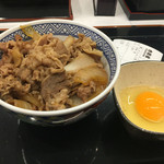 Yoshinoya - 牛丼 並+生卵 ¥380+60