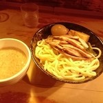 極太濁流ラーメン ら・けいこ - 盛りそば＋煮玉子