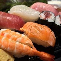 寿司周 - 握りアップ