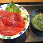 築地食堂 源ちゃん - まぐろ漬け丼