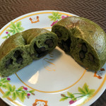 チェルシーベーグル - 抹茶&黒豆（230円）