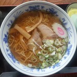 川井食堂 - 中華そば600円／27年12月