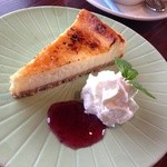 海のイスキア - ベークドチーズケーキ＆コーヒー