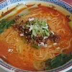 富泰楼 - 担々麺のアップ