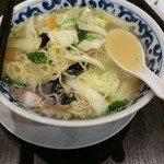 Yue Ji Howa - 野菜タンメン