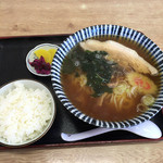 Tanaka Kashiten - 手打ラーメン　半ライス　２０１５年１２月