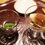 馳走 とし藤 - 黒米汁粉・抹茶アイス添え　ラズベリーパフェ　