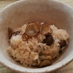 味道広路 - 噴火湾のアナゴ、ムカゴ、ゴボウのご飯です（2015年11月）。