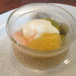 ラ クチーナ ヴェンティトレ - ヨーグルトのジェラート