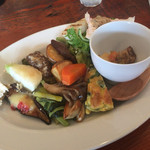 ラ クチーナ ヴェンティトレ - 2015/12　ランチの前菜