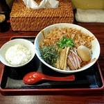 神楽 - 辛まぜそば・半ライス