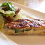 BISTRO La Plume - 季節野菜とベーコンのスパニッシュオムレツ