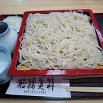 船橋更科 - 更科そば　880円　（’’ｂ