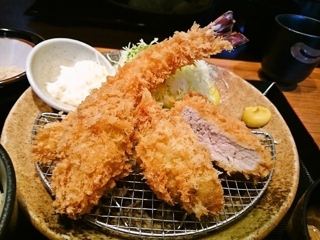 ランチは豪華に海老 牡蠣 ひれカツをいただきましたぁ By じぇりぃ 閉店 平田牧場遊 旧店名 豚肉料理 日本橋 平田 三越前 豚しゃぶ 食べログ