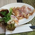 レッド オーキッド - タイ風ミミガー