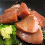 竹原 - 生まぐろが七切れ。　二切れは中とろです♪