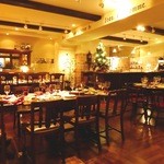 Wine House BOUCHON - 店内の様子