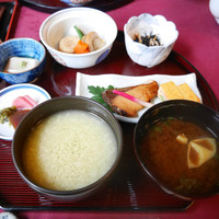 メインダイニングルーム 三笠 - 茶がゆ定食