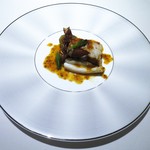 ラシェリール - ヤガラのポワレ、シェリービネガーとパプリカのソース