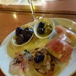 ワイン食堂 ホオバール - 前菜5種盛り合わせ