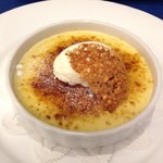 シェ・ムラ - 安納芋のクリームブリュレ、ミルクアイス乗せ