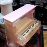 Naoetsu - ピアノ型の楊枝入れ