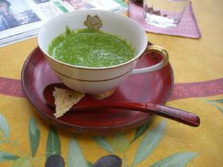 Raku Shoku Kan NORO - ほうれん草のスープです