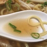 中華菜館　チャオ - 麵は台湾麵の様に歯ごたえしっかりかつ長方形タイプ