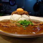 吉田カレー基本形（豚肉・キーマ）